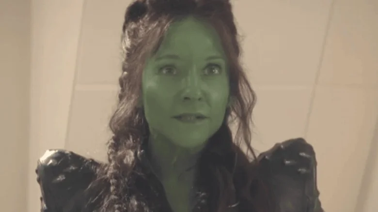 Atores e atrizes que interpretam os personagens Orion na 4ª temporada de Star Trek: Strange New Worlds
