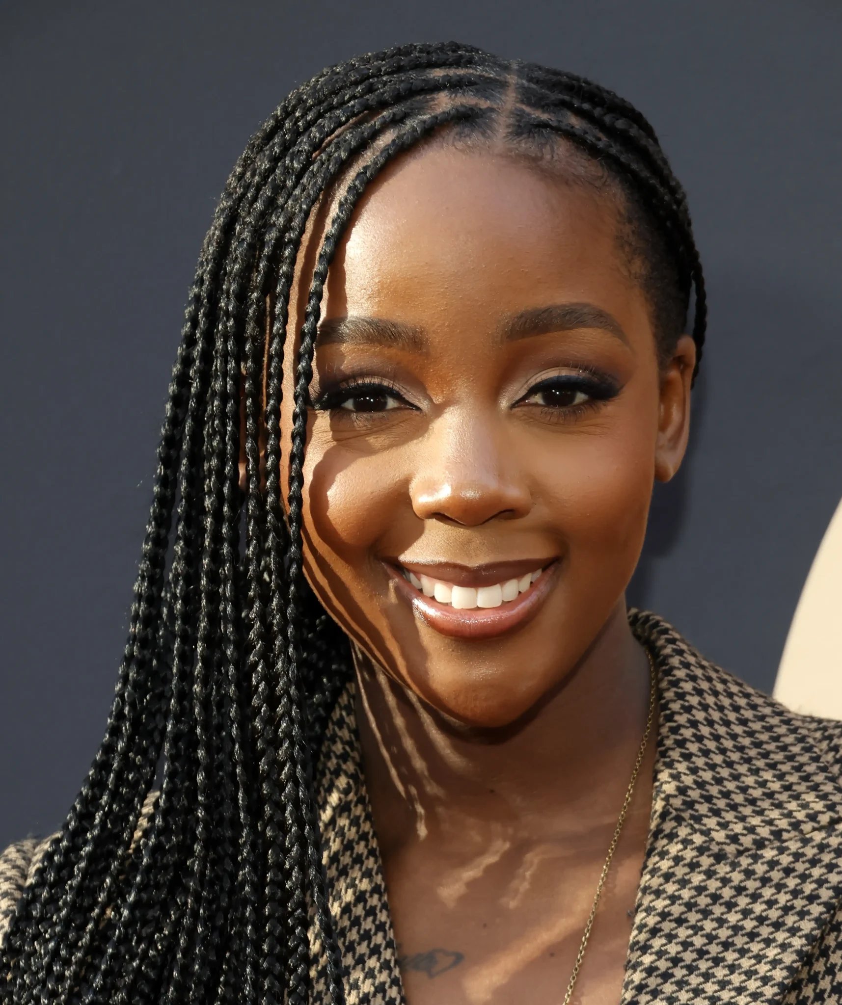 Tomi Adeyemi retira apoio ao filme Children of Blood and Bone, gerando tensão na produção