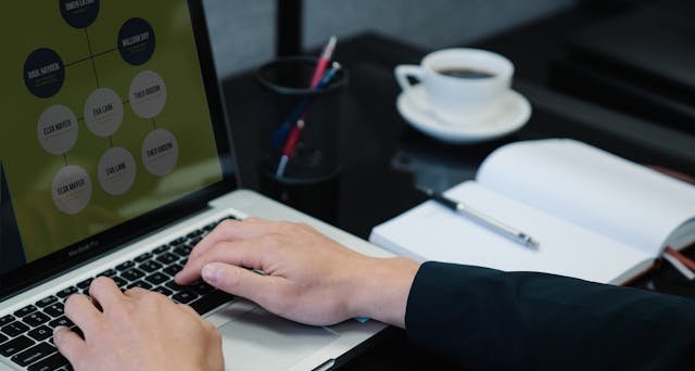 IFC disponibiliza curso gratuito de Negócios e Inteligência Artificial sem necessidade de programação
