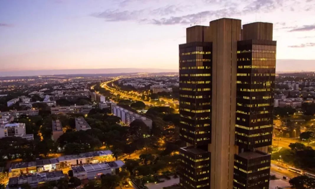 Banco Central anuncia concurso com 170 vagas diante de mais de 3 mil cargos vagos