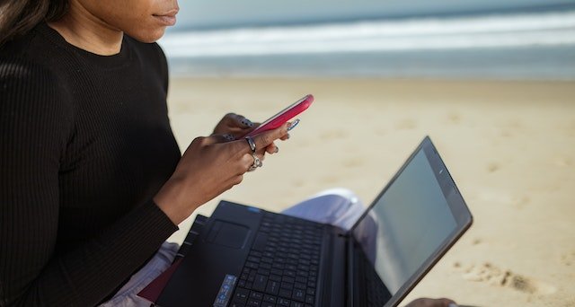 IFRS oferece curso gratuito presencial de IA e negócios com auxílio de até R$ 1 mil