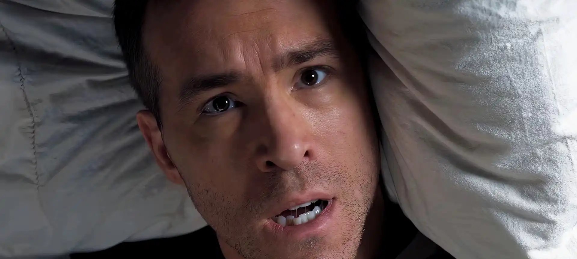 Thriller Mayday, com Ryan Reynolds, recebe avaliação oficial do público no Rotten Tomatoes