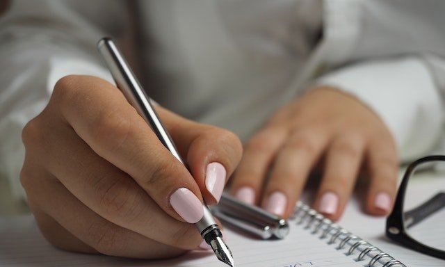 Concurso SES-TO oferece 5.124 vagas para níveis médio e superior com salários de até R$ 17,7 mil