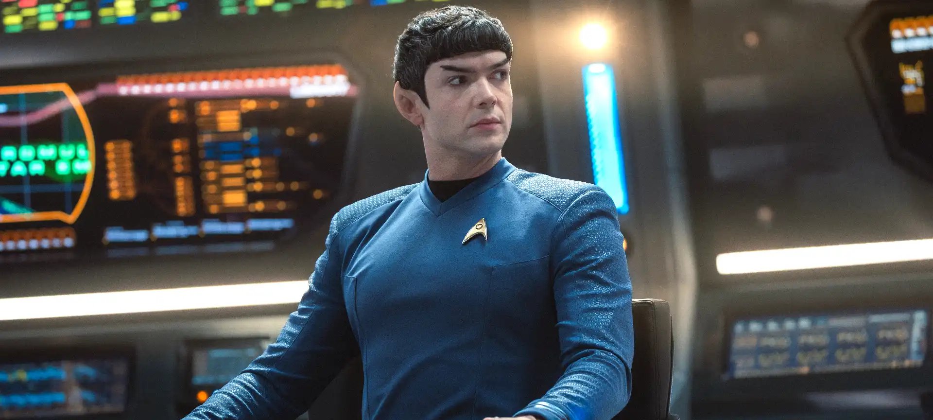 Ethan Peck comenta trama sombria rejeitada para Spock em Star Trek: Strange New Worlds