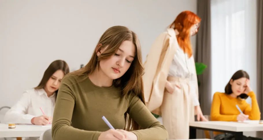 Vestibular e Enem: 5 dicas essenciais para organizar os estudos e garantir a preparação