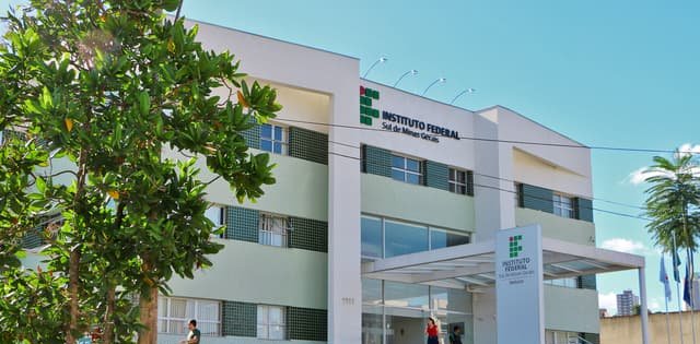Inscrições para cursos gratuitos de mestrado, doutorado e especialização do IFSULDEMINAS encerram em 29 de setembro