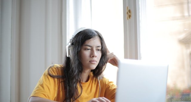 Inscrições para cursos online gratuitos de sete idiomas terminam hoje na Rede Andifes IsF