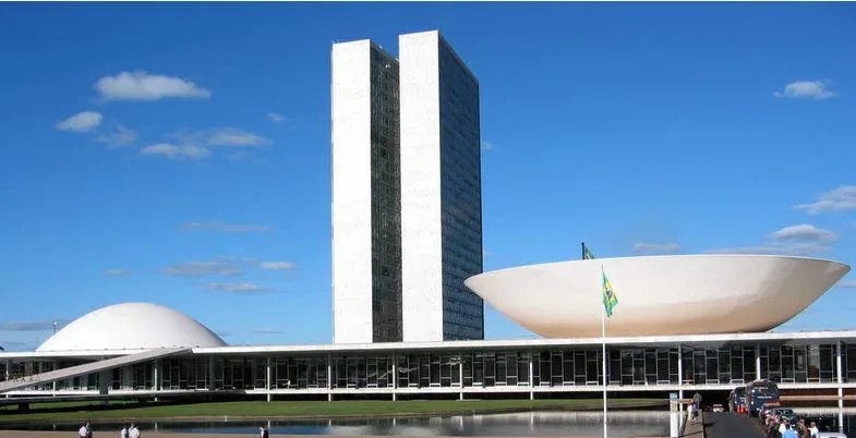 Concurso da Câmara dos Deputados deve ter edital divulgado até quarta-feira
