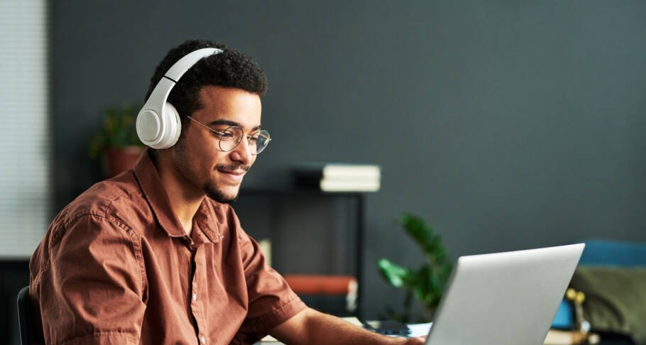 Espro oferece mais de 4,5 mil vagas para jovem aprendiz em 16 estados do Brasil
