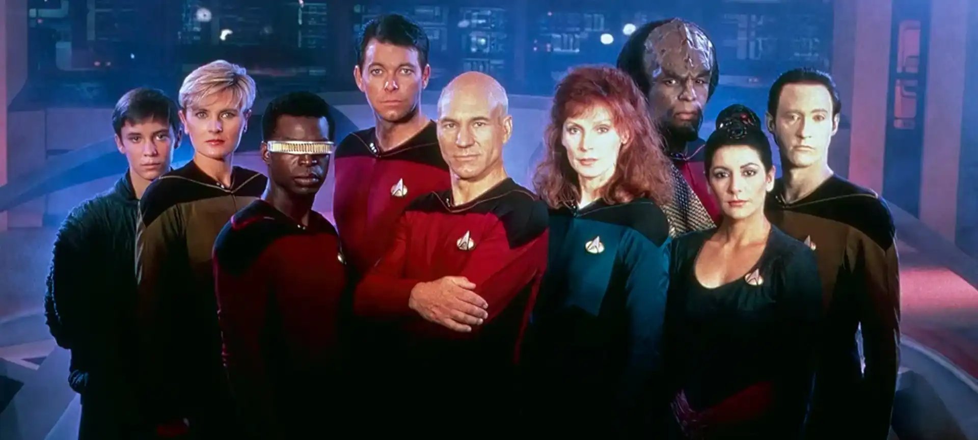 Showrunner de Star Trek destaca The Next Generation como guia para futuro da franquia