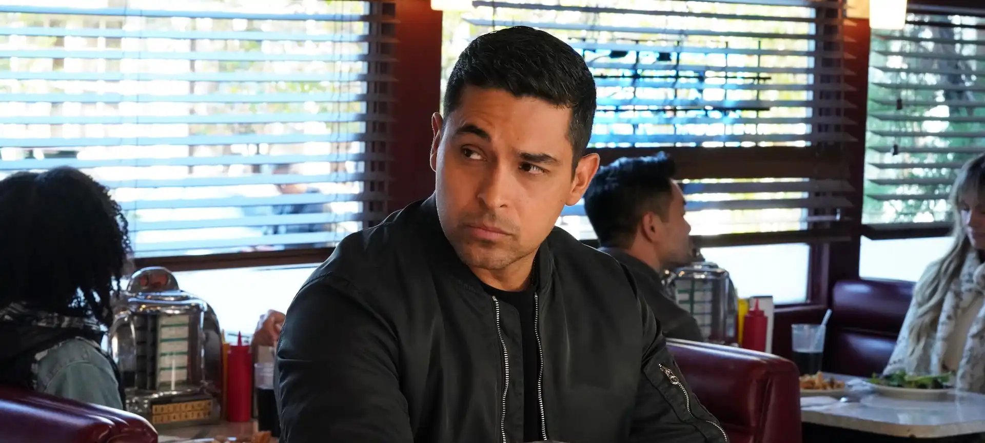 NCIS traz Walt Keller, mentor de Nick Torres, na 24ª temporada