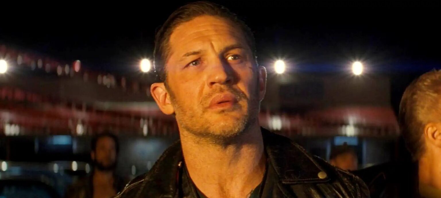 Thriller policial protagonizado por Tom Hardy se destaca na HBO Max com estilo à la Sons of Anarchy