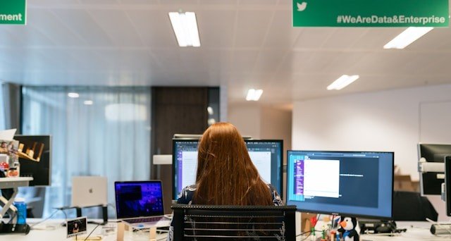 Cate oferece mais de 4 mil vagas de emprego com salários de até R$ 4 mil em São Paulo