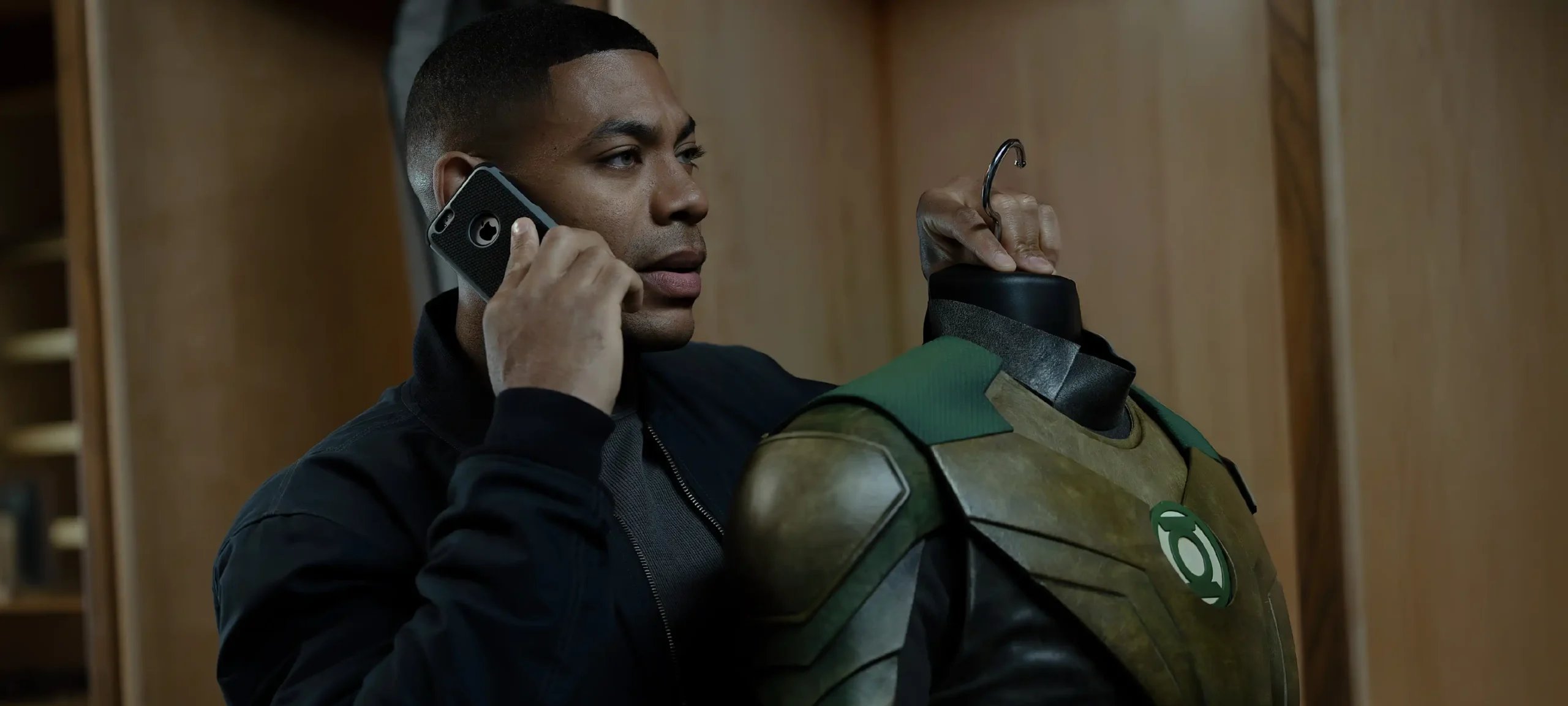 Filme Man of Tomorrow deve ampliar papel de John Stewart e preparar segunda temporada de Lanterns