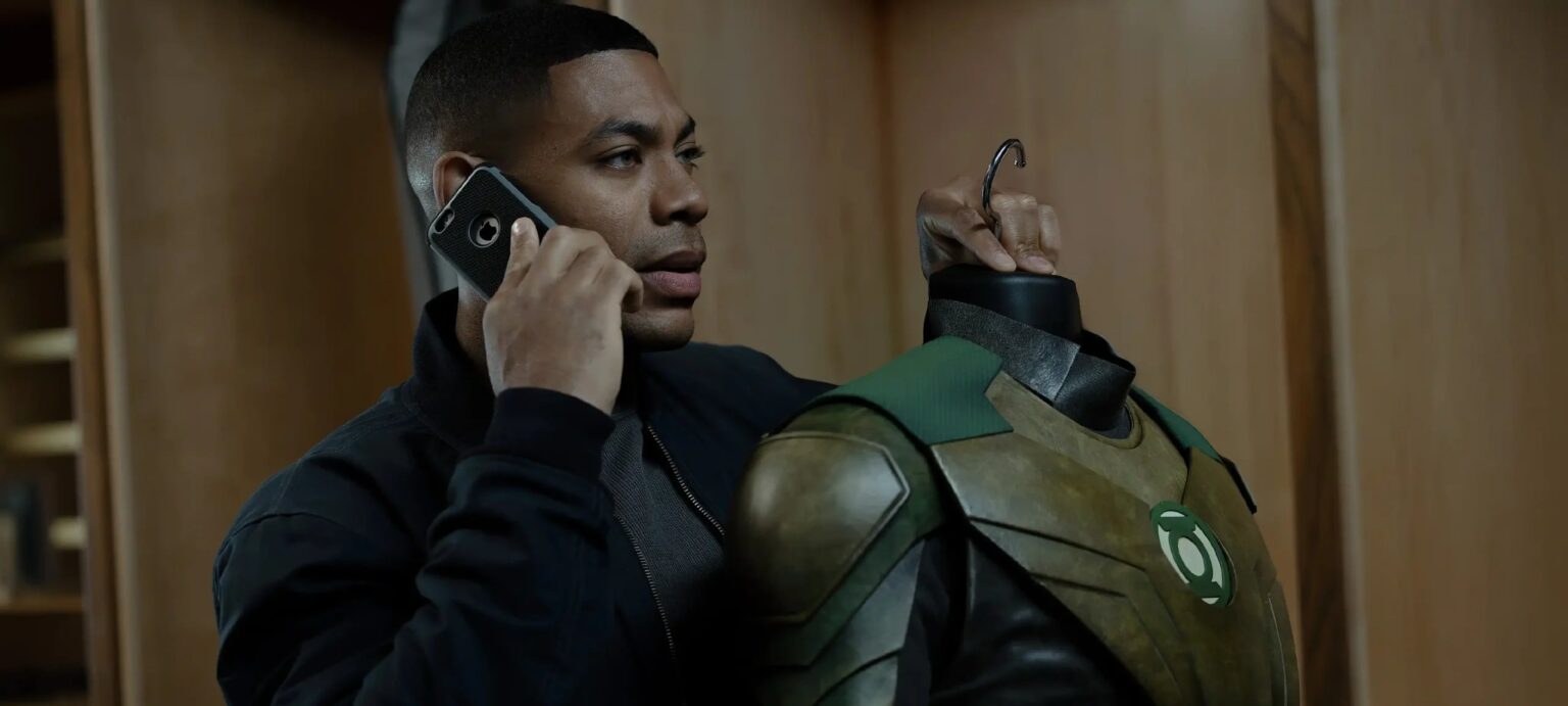 Filme Man of Tomorrow deve ampliar papel de John Stewart e preparar segunda temporada de Lanterns