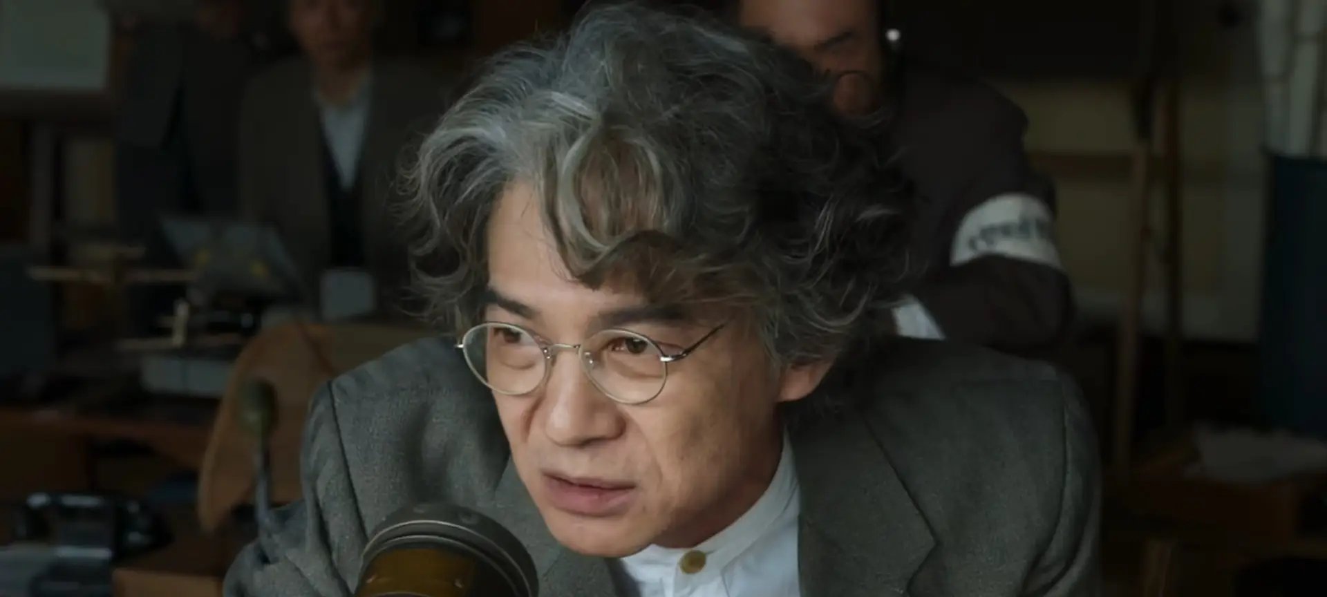 Godzilla Minus Zero confirma visuais impactantes, mas roteiro e personagens deixam a desejar