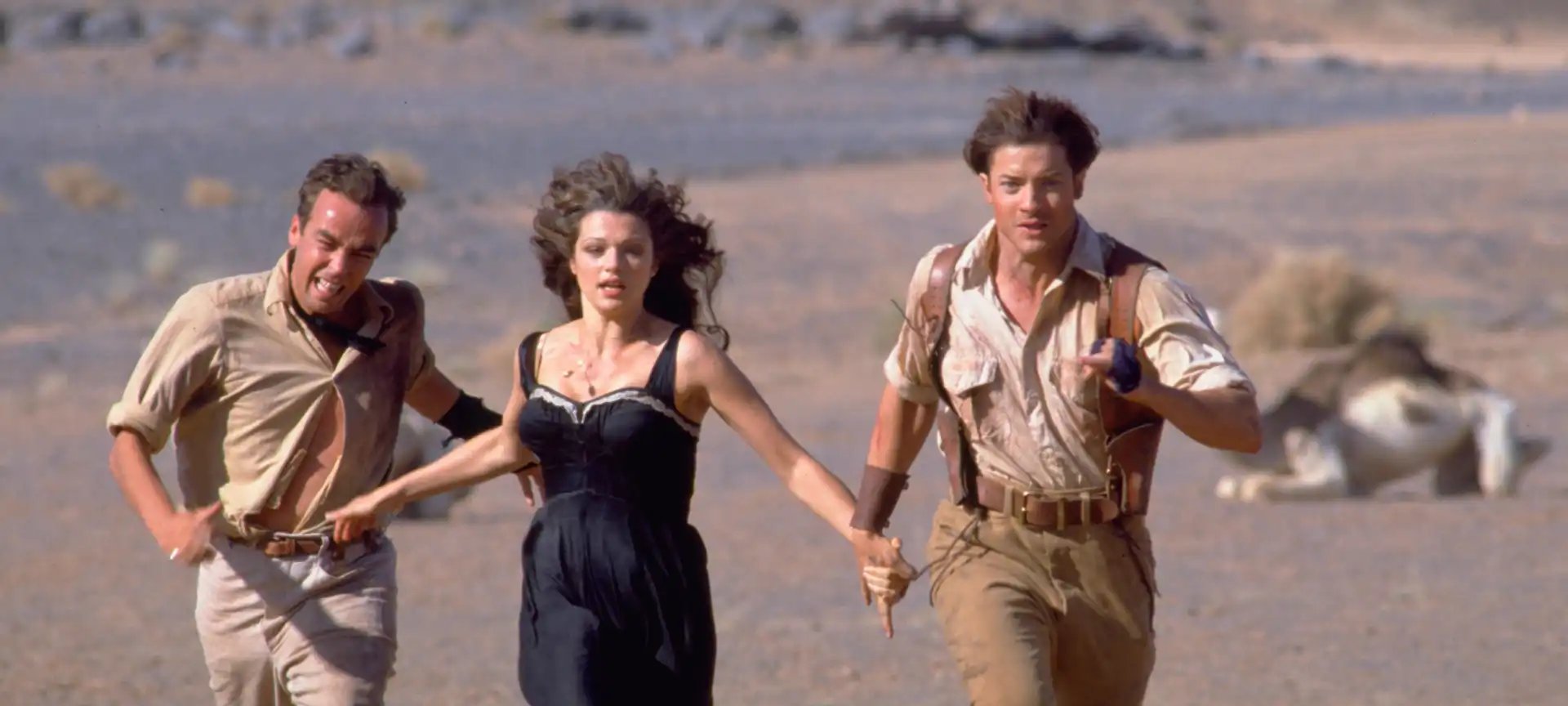 Brendan Fraser e Rachel Weisz se reencontram nas filmagens de The Mummy 4
