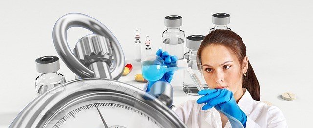 Inscrições abertas até 3 de novembro para especialização gratuita em Ciências de Laboratório na Fiocruz