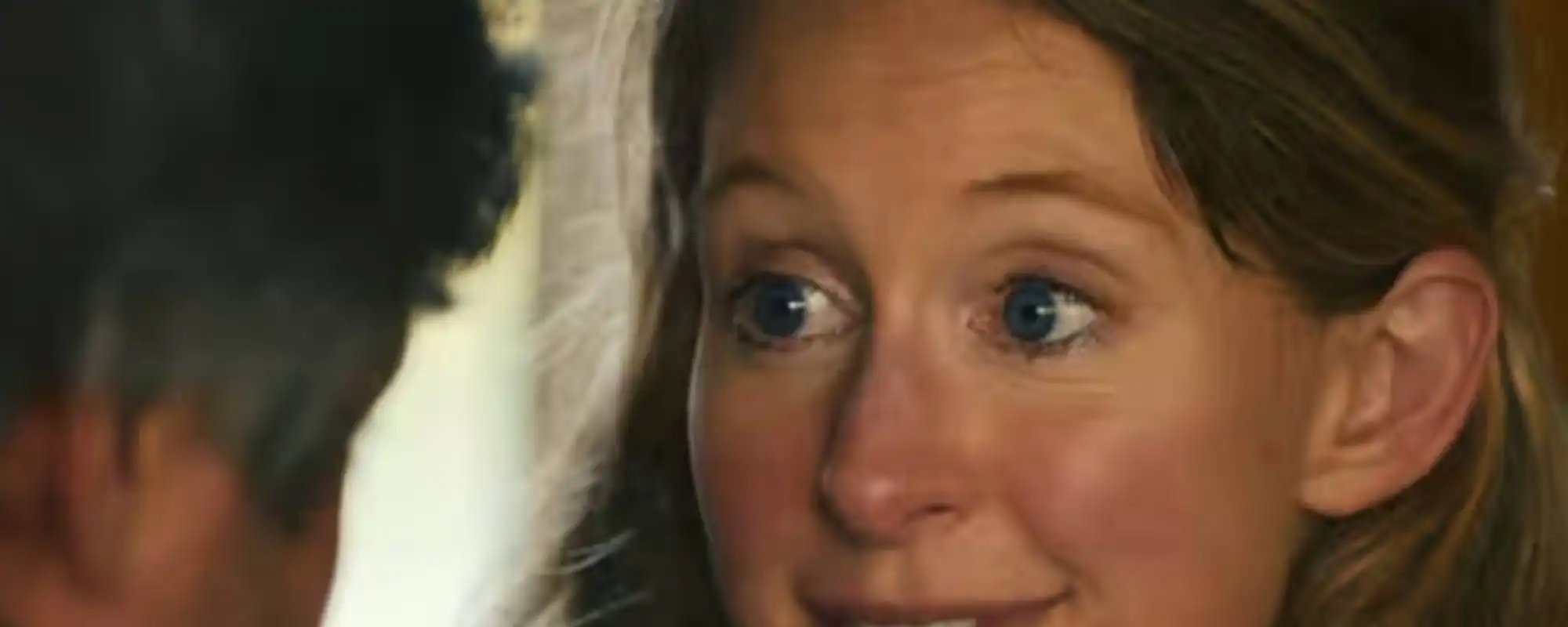 Documentário “You Can See Everything” revela lados desconhecidos de Elizabeth Holmes