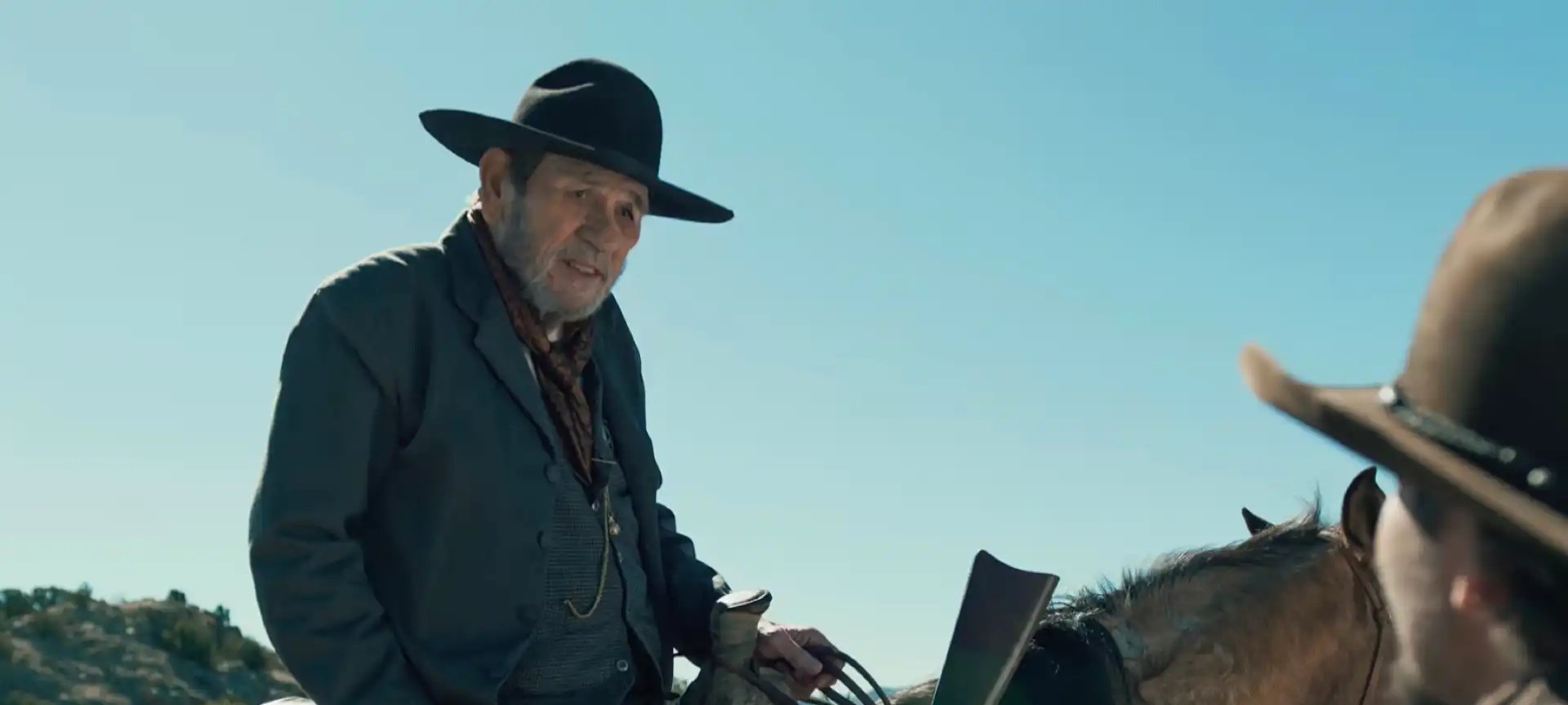 Remake de faroeste de John Wayne é retirado de milhares de cinemas após estreia discreta